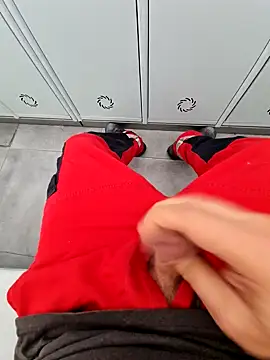 Snapshot of 987654Alf chatting on 12.05.25 987654Alf online show from 12.05.25