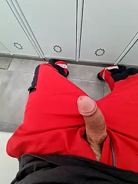 Snapshot of 987654Alf chatting on 01.12.26 987654Alf online show from 01.12.26