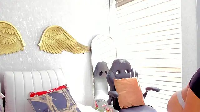 EmmaFerrary online show from 03.13.26