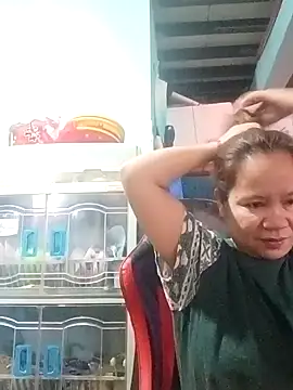 Snapshot of yummyclits4uxxx chatting on 01.23.25 yummyclits4uxxx online show from 01.23.25