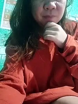 Snapshot of yummyclits4uxxx chatting on 02.20.25 yummyclits4uxxx online show from 02.20.25