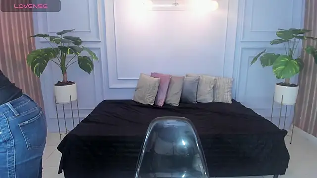 cintiagreyx online show from 03.26.26