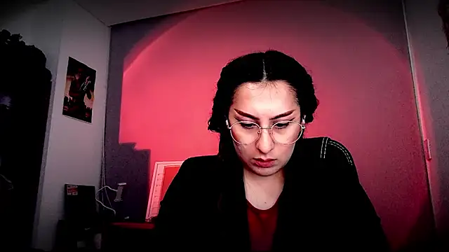 Scarlett Sen online show from 12.18.25