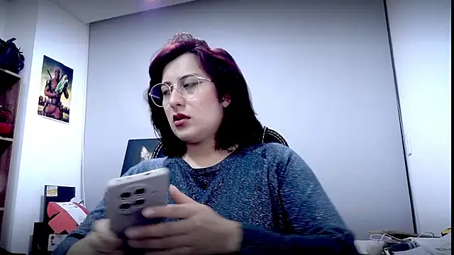 Snapshot of Scarlett_Sen chatting on 04.17.26 Scarlett Sen online show from 04.17.26