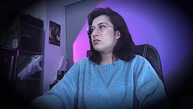 Snapshot of Scarlett_Sen chatting on 06.01.26 Scarlett Sen online show from 06.01.26