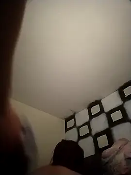 janskie0107 online show from 09.18.25