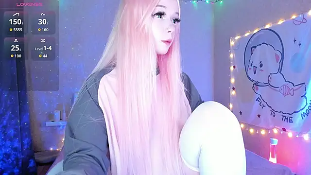 Misty Shadow online show from 12.02.25