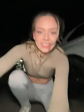 Snapshot of HopeHeaven chatting on 01.10.25 HopeHeaven online show from 01.10.25