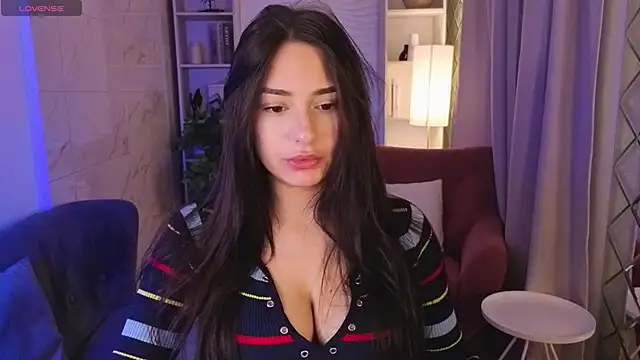 MilanaSugar online show from 11.20.25