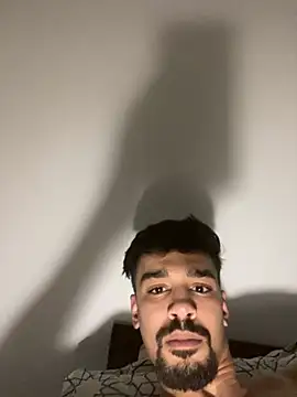 Snapshot of Hermanooooooo chatting on 01.15.25 Hermanooooooo online show from 01.15.25