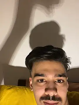 Snapshot of Hermanooooooo chatting on 03.14.25 Hermanooooooo online show from 03.14.25