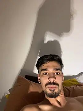 Snapshot of Hermanooooooo chatting on 03.23.25 Hermanooooooo online show from 03.23.25