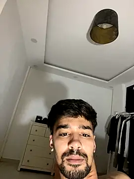 Snapshot of Hermanooooooo chatting on 01.08.26 Hermanooooooo online show from 01.08.26