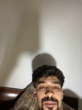 Snapshot of Hermanooooooo chatting on 02.13.26 Hermanooooooo online show from 02.13.26