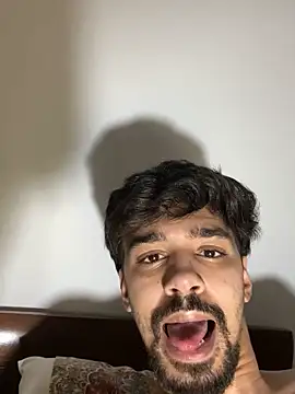 Snapshot of Hermanooooooo chatting on 02.23.26 Hermanooooooo online show from 02.23.26