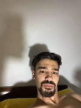 Snapshot of Hermanooooooo chatting on 03.15.26 Hermanooooooo online show from 03.15.26