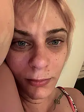 MarikaWild93 online show from 12.02.24