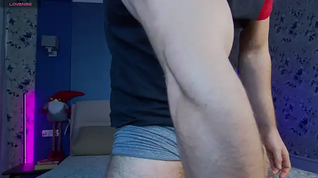 Snapshot of Arilas_ chatting on 01.01.25 Arilas online show from 01.01.25