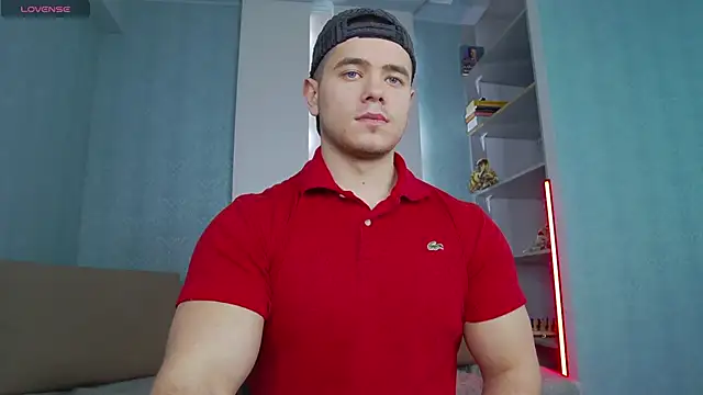 Snapshot of Arilas_ chatting on 02.14.25 Arilas online show from 02.14.25