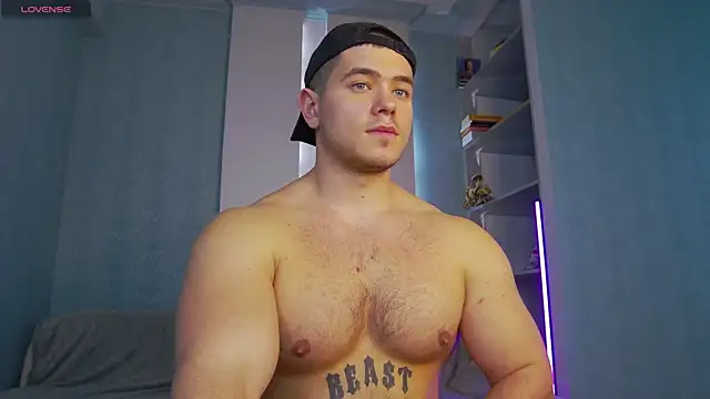 Snapshot of Arilas_ chatting on 02.15.25 Arilas online show from 02.15.25