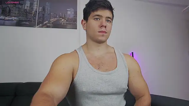 Arilas  online show from 11.23.25