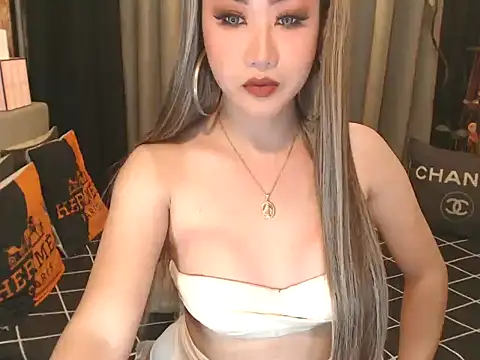 JustForCassie online show from 05.24.26