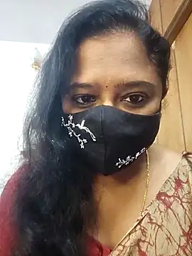 sexynayan23 online show from 10.21.25