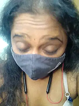 Snapshot of sexynayan23 chatting on 06.25.26 sexynayan23 online show from 06.25.26