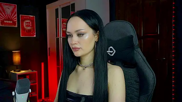 QueenAliss online show from 02.27.26