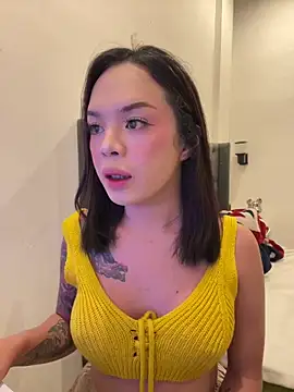 SweetCheska19 online show from 04.21.26