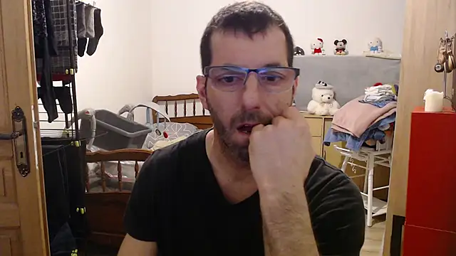 Snapshot of steph19x5 chatting on 01.14.25 steph19x5 online show from 01.14.25