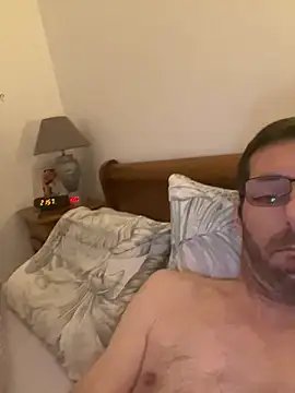 Snapshot of steph19x5 chatting on 02.13.25 steph19x5 online show from 02.13.25