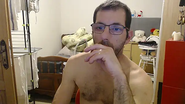 Snapshot of steph19x5 chatting on 02.14.25 steph19x5 online show from 02.14.25