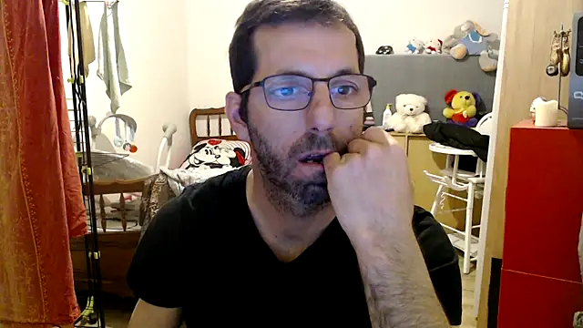 Snapshot of steph19x5 chatting on 02.27.25 steph19x5 online show from 02.27.25