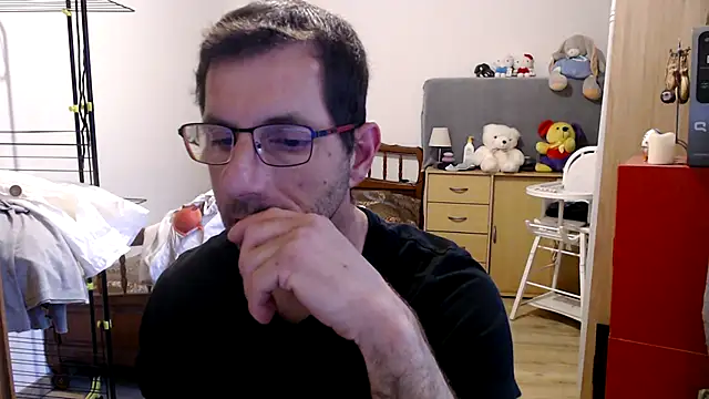 Snapshot of steph19x5 chatting on 03.04.25 steph19x5 online show from 03.04.25