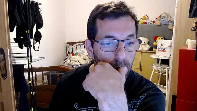 Snapshot of steph19x5 chatting on 03.09.25 steph19x5 online show from 03.09.25