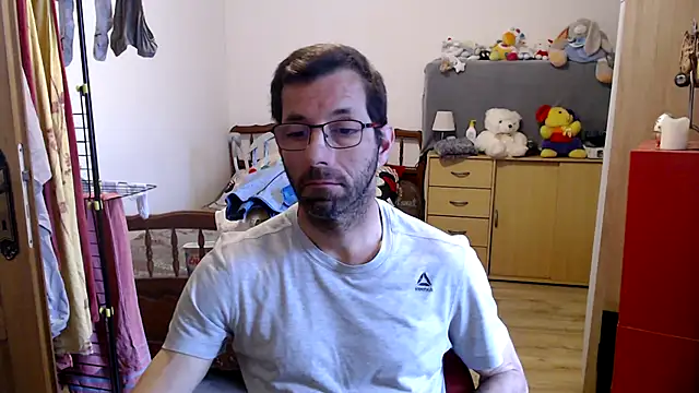 Snapshot of steph19x5 chatting on 03.23.25 steph19x5 online show from 03.23.25