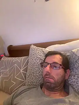 Snapshot of steph19x5 chatting on 11.16.25 steph19x5 online show from 11.16.25