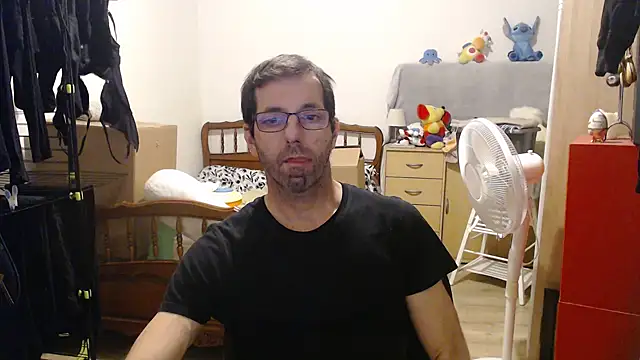 Snapshot of steph19x5 chatting on 12.03.25 steph19x5 online show from 12.03.25