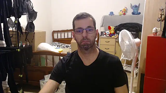 Snapshot of steph19x5 chatting on 12.05.25 steph19x5 online show from 12.05.25