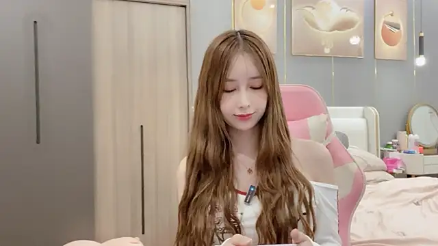 ANNA102 online show from 02.19.25