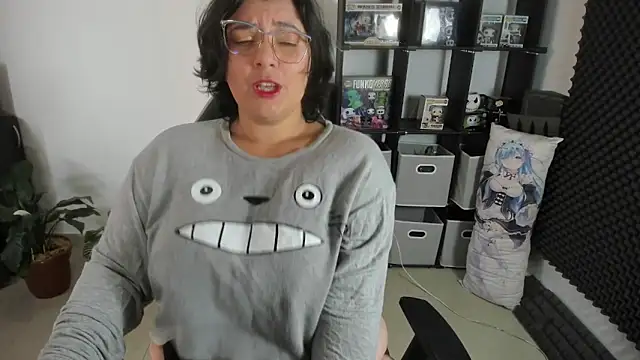 aika-dreams online show from 12.31.24