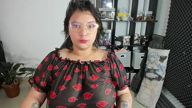 aika-dreams online show from 02.28.25