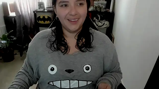 Snapshot of aika-dreams chatting on 04.27.26 aika-dreams online show from 04.27.26