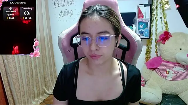 Maggie Fox3 online show from 01.05.25