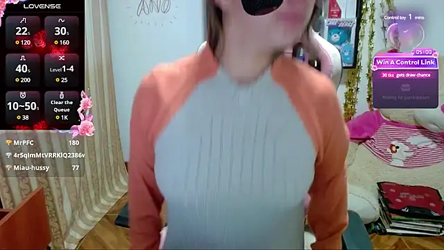 Maggie Fox3 online show from 01.06.25