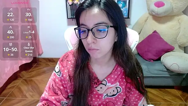 Snapshot of Maggie_Fox3 chatting on 02.15.26 Maggie Fox3 online show from 02.15.26