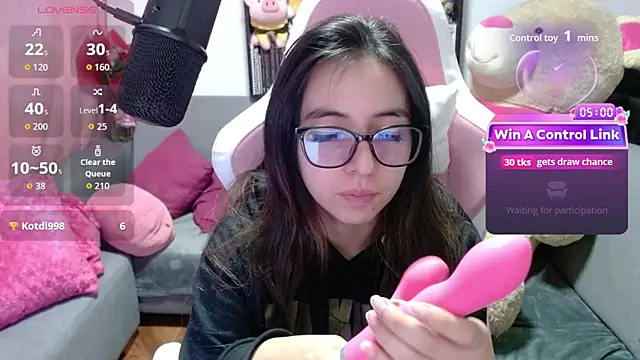 Snapshot of Maggie_Fox3 chatting on 02.22.26 Maggie Fox3 online show from 02.22.26