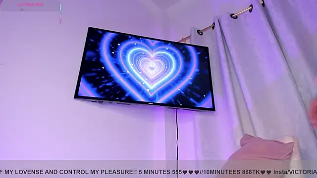 VictoriaVX online show from 09.20.25