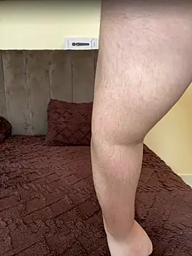 Snapshot of Emy-sexy chatting on 12.19.24 Emy-sexy online show from 12.19.24